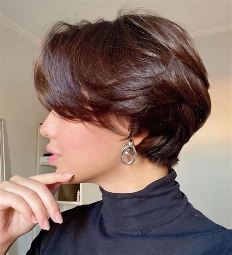 cabelos chanel nuca batida claudia abreu|Cabelo Curto Nuca Batidinha: 30 Inspirações Para Todo Tipo de .